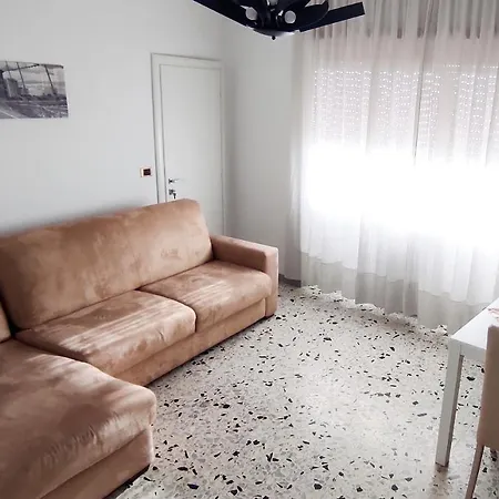 アパート La Casa Di Dany ローマ